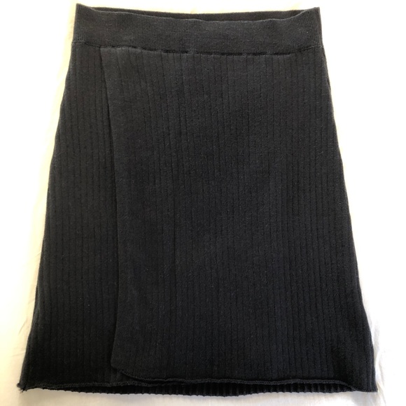 🦋 NWOT FREE PEOPLE knit ribbed midi skirt - Picture 4 of 11